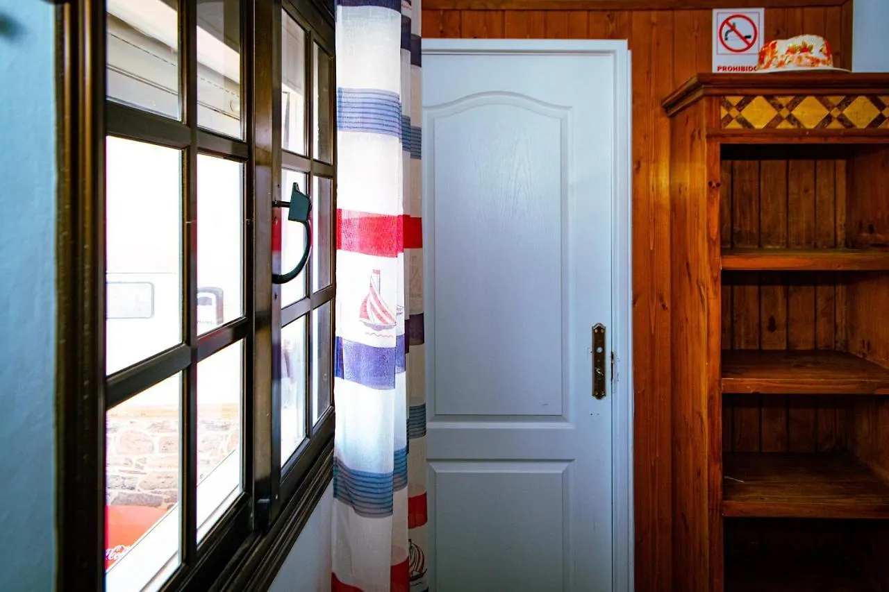 Guest house Hostel Blue Lagoon La Mareta Spain